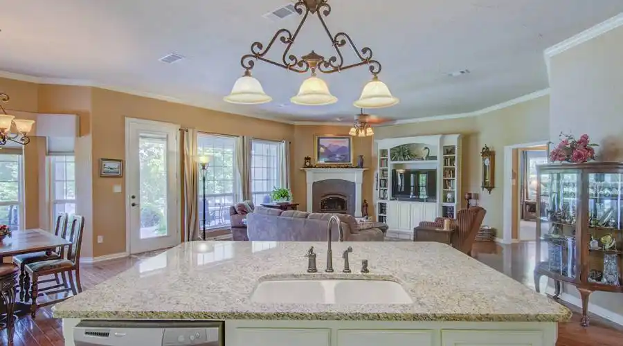 2255 Rose Pointe Lane,ATHENS,Texas 75752,United States,3 Bedrooms Bedrooms,10 Rooms Rooms,3 BathroomsBathrooms,Residential,Rose Pointe Lane,238478