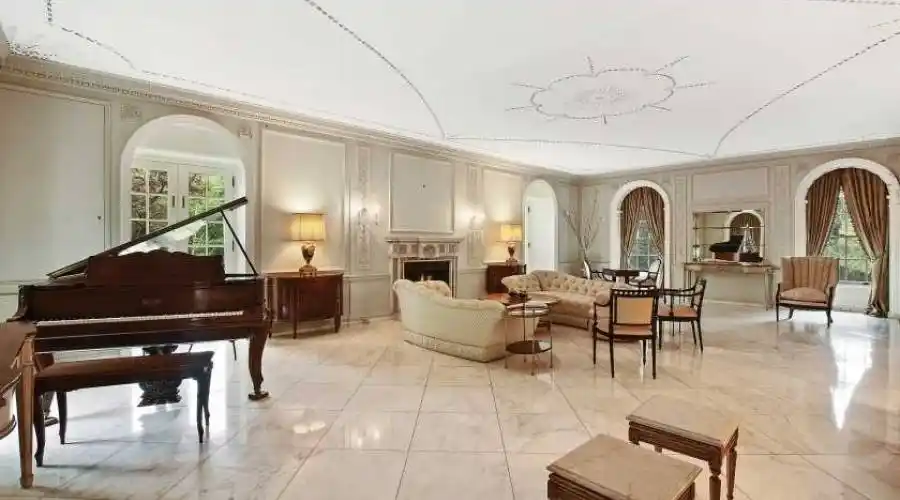 2 Cooper Road,Scarsdale,New York 10583,United States,10 Bedrooms Bedrooms,6 BathroomsBathrooms,Auction,Cooper Road,238483