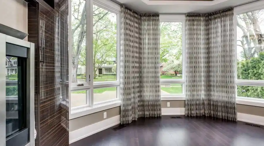 1389 Pilgrim Avenue,Birmingham,Michigan 48009,United States,5 Bedrooms Bedrooms,23 Rooms Rooms,6 BathroomsBathrooms,Residential,Pilgrim Avenue,241014