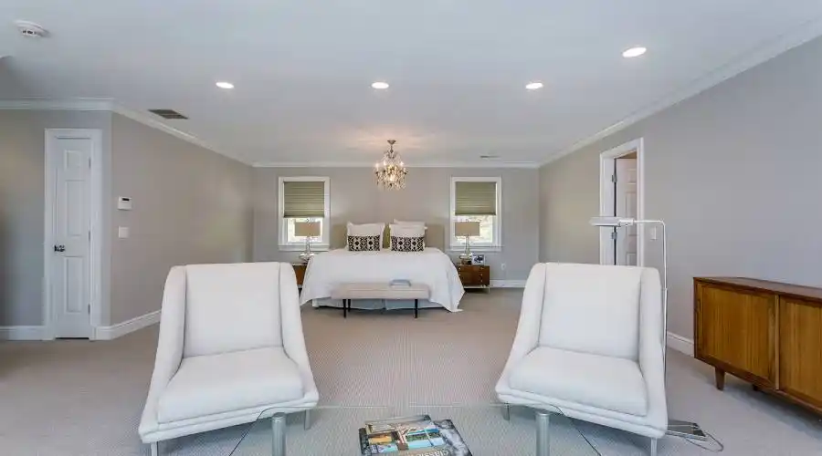 Master Bedroom Sitting Area