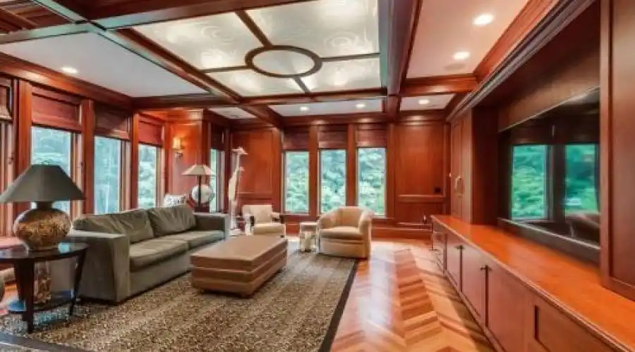 16 WILDLIFE RUN,BOONTON TOWNSHIP,New Jersey 07005,United States,6 Bedrooms Bedrooms,30 Rooms Rooms,11 BathroomsBathrooms,Residential,WILDLIFE RUN,243357