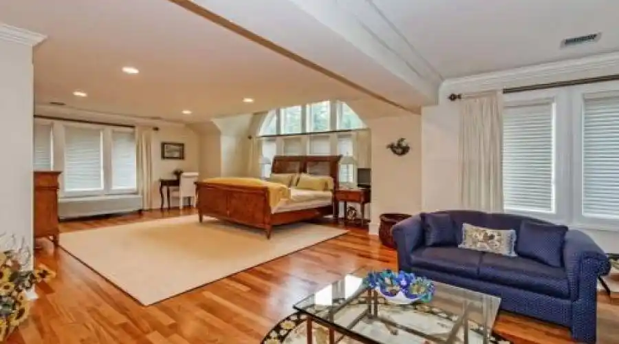 16 WILDLIFE RUN,BOONTON TOWNSHIP,New Jersey 07005,United States,6 Bedrooms Bedrooms,30 Rooms Rooms,11 BathroomsBathrooms,Residential,WILDLIFE RUN,243357