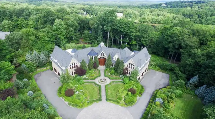 16 WILDLIFE RUN,BOONTON TOWNSHIP,New Jersey 07005,United States,6 Bedrooms Bedrooms,30 Rooms Rooms,11 BathroomsBathrooms,Residential,WILDLIFE RUN,243357