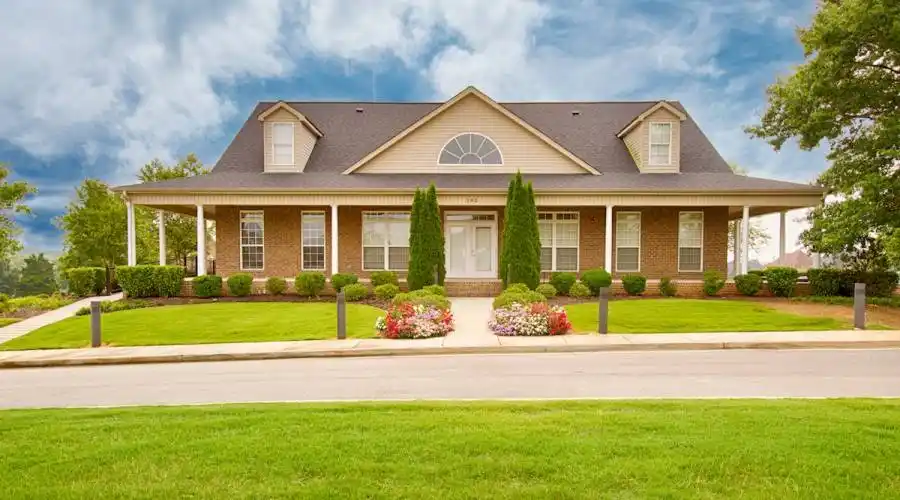 109 Fieldmaster Dr,Madison,35758,United States,5 Bedrooms Bedrooms,12 Rooms Rooms,5 BathroomsBathrooms,Residential,Fieldmaster,243415