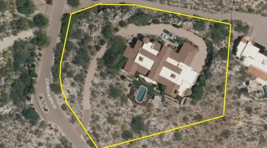 7406 N Secret Canyon Drive,Tucson,Arizona 85718,United States,4 Bedrooms Bedrooms,4 BathroomsBathrooms,Residential,N Secret Canyon Drive,246132