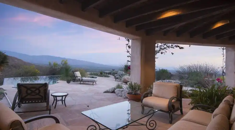 6799 N Rattlesnake Canyon Road,Tucson,Arizona 85750,United States,5 Bedrooms Bedrooms,7 BathroomsBathrooms,Residential,N Rattlesnake Canyon Road,246133