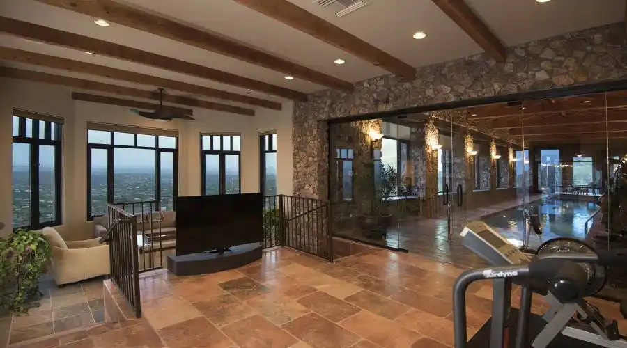 6799 N Rattlesnake Canyon Road,Tucson,Arizona 85750,United States,5 Bedrooms Bedrooms,7 BathroomsBathrooms,Residential,N Rattlesnake Canyon Road,246133
