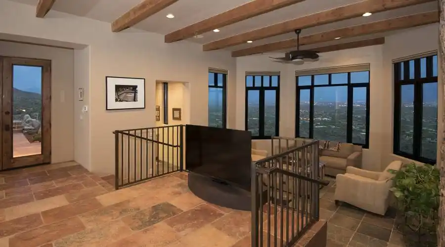 6799 N Rattlesnake Canyon Road,Tucson,Arizona 85750,United States,5 Bedrooms Bedrooms,7 BathroomsBathrooms,Residential,N Rattlesnake Canyon Road,246133