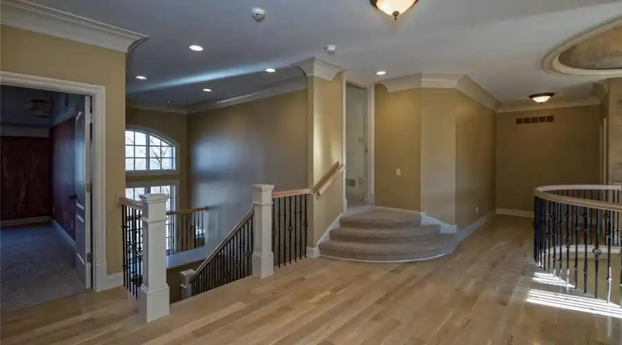 16 Grand Meridien,Chesterfield,Missouri 63005,United States,6 Bedrooms Bedrooms,7 BathroomsBathrooms,Residential,Grand Meridien,249330