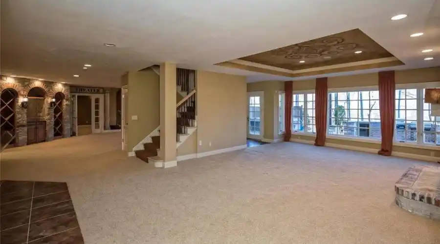 16 Grand Meridien,Chesterfield,Missouri 63005,United States,6 Bedrooms Bedrooms,7 BathroomsBathrooms,Residential,Grand Meridien,249330