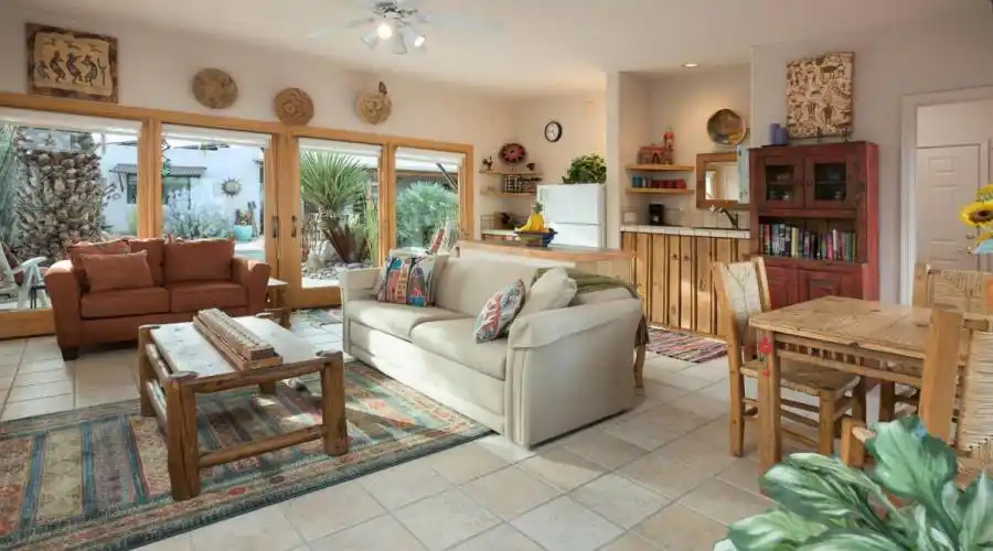 5264 W Sweetwater Drive,Tucson,Arizona 85745,United States,Residential,W Sweetwater Drive,249536