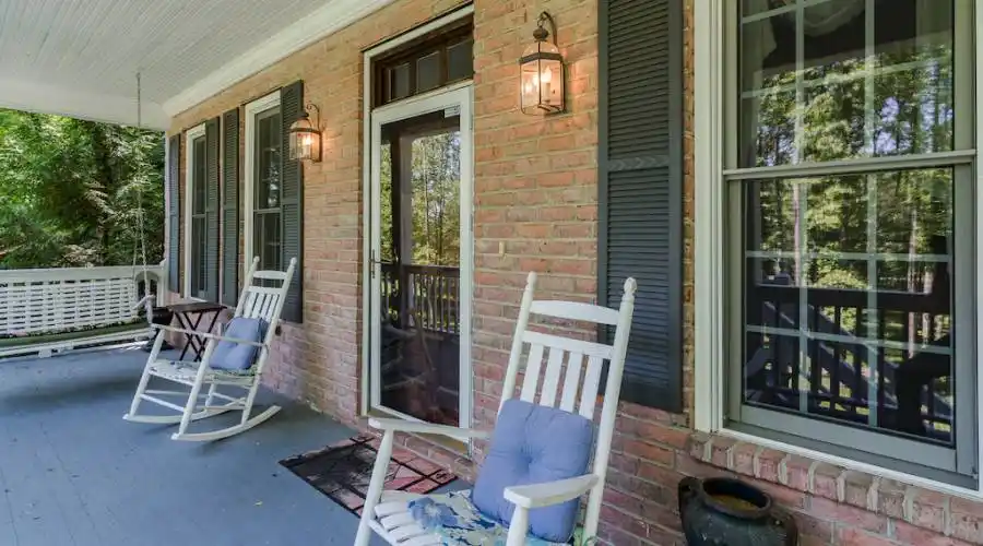 243 Poplar Lane,Pisgah Forest,North Carolina 28768,United States,4 Bedrooms Bedrooms,5 BathroomsBathrooms,Residential,Poplar ,3,252298