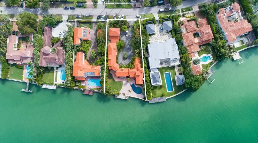 4736 N Bay Road,Miami Beach,Florida 33140,United States,9 Bedrooms Bedrooms,8 BathroomsBathrooms,Residential,N Bay Road,253583