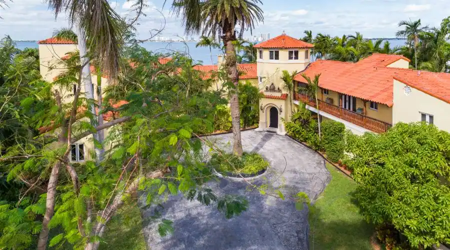 4736 N Bay Road,Miami Beach,Florida 33140,United States,9 Bedrooms Bedrooms,8 BathroomsBathrooms,Residential,N Bay Road,253583