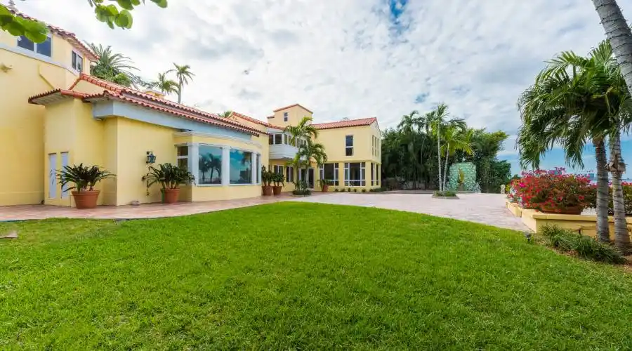 4736 N Bay Road,Miami Beach,Florida 33140,United States,9 Bedrooms Bedrooms,8 BathroomsBathrooms,Residential,N Bay Road,253583