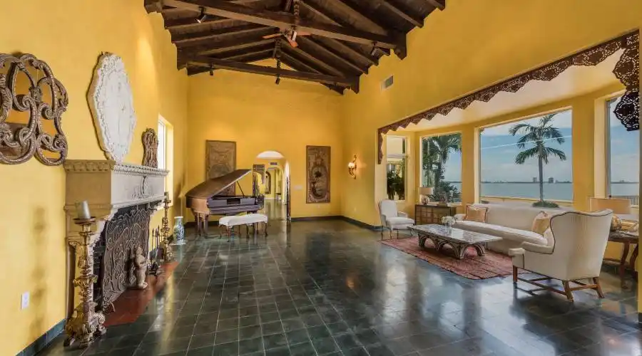 4736 N Bay Road,Miami Beach,Florida 33140,United States,9 Bedrooms Bedrooms,8 BathroomsBathrooms,Residential,N Bay Road,253583