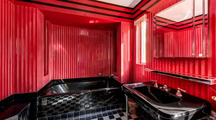 4736 N Bay Road,Miami Beach,Florida 33140,United States,9 Bedrooms Bedrooms,8 BathroomsBathrooms,Residential,N Bay Road,253583