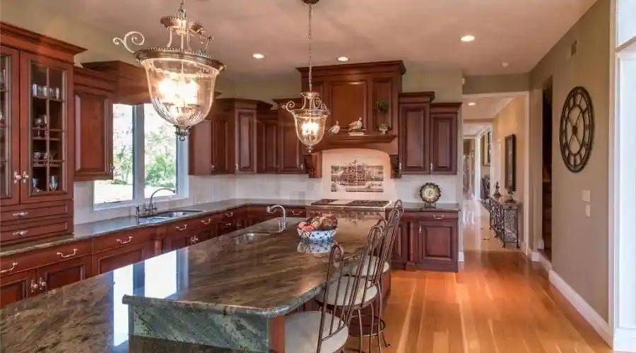 2514 Hickory Lane,Springfield Twp,Pennsylvania 18036,United States,5 Bedrooms Bedrooms,3 BathroomsBathrooms,Residential,Hickory Lane,254584