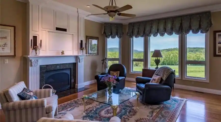 2514 Hickory Lane,Springfield Twp,Pennsylvania 18036,United States,5 Bedrooms Bedrooms,3 BathroomsBathrooms,Residential,Hickory Lane,254584