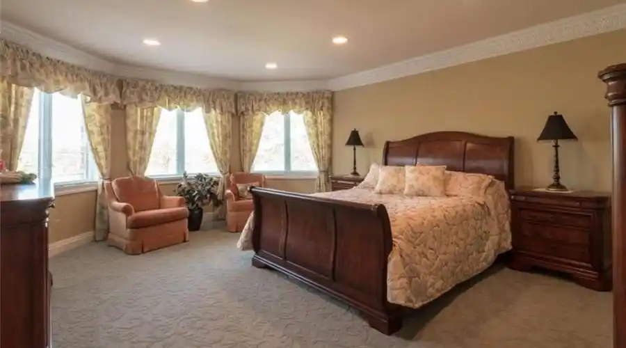2514 Hickory Lane,Springfield Twp,Pennsylvania 18036,United States,5 Bedrooms Bedrooms,3 BathroomsBathrooms,Residential,Hickory Lane,254584