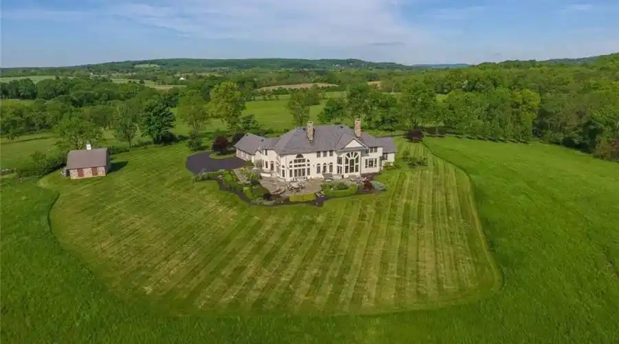 2514 Hickory Lane,Springfield Twp,Pennsylvania 18036,United States,5 Bedrooms Bedrooms,3 BathroomsBathrooms,Residential,Hickory Lane,254584
