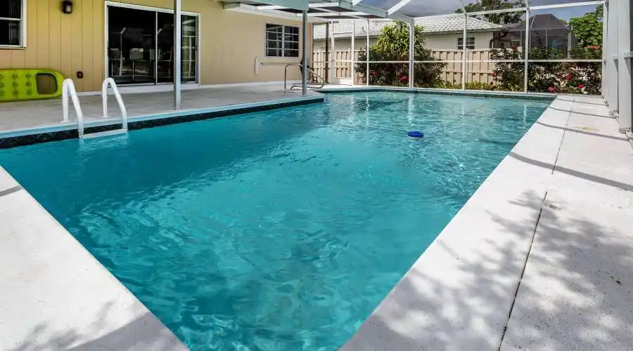 1140 Martinique Ct.,Marco Island,Florida 34145,United States,3 Bedrooms Bedrooms,2 BathroomsBathrooms,Residential,Martinique,255491