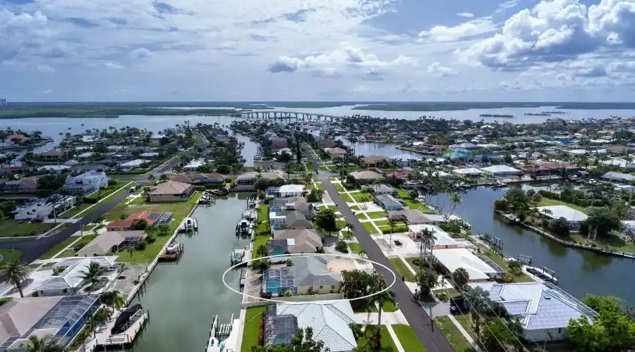 1140 Martinique Ct.,Marco Island,Florida 34145,United States,3 Bedrooms Bedrooms,2 BathroomsBathrooms,Residential,Martinique,255491