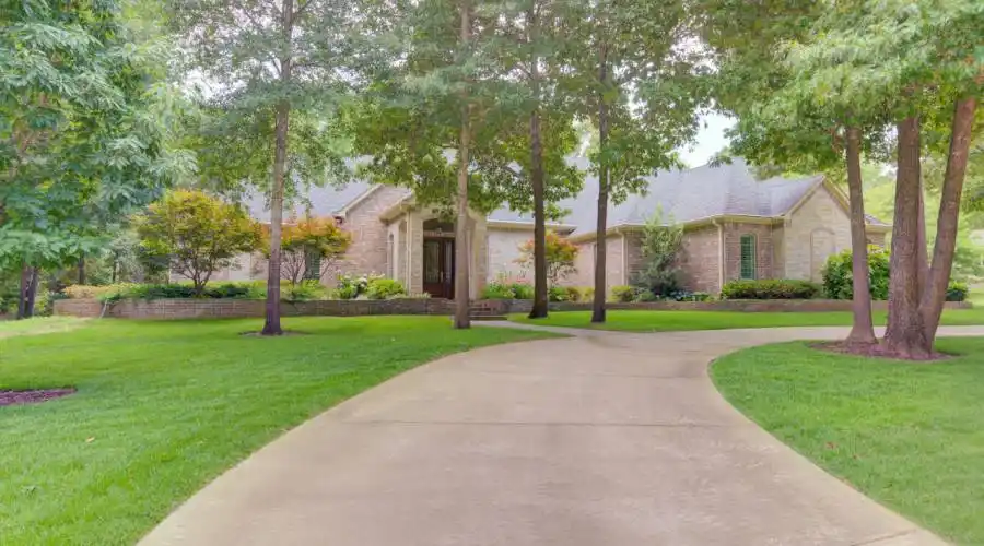 6009 Graemont Boulevard,Tyler,Texas 75703,United States,4 Bedrooms Bedrooms,10 Rooms Rooms,4 BathroomsBathrooms,Residential,Graemont Boulevard,255654