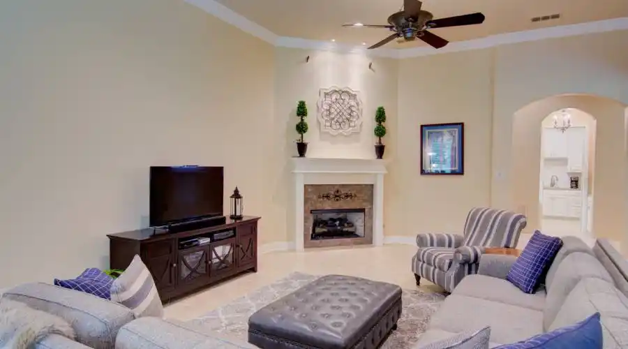 6009 Graemont Boulevard,Tyler,Texas 75703,United States,4 Bedrooms Bedrooms,10 Rooms Rooms,4 BathroomsBathrooms,Residential,Graemont Boulevard,255654