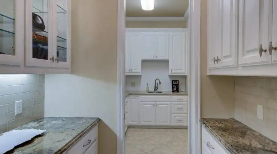6009 Graemont Boulevard,Tyler,Texas 75703,United States,4 Bedrooms Bedrooms,10 Rooms Rooms,4 BathroomsBathrooms,Residential,Graemont Boulevard,255654