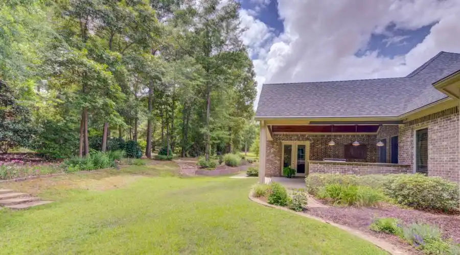 6009 Graemont Boulevard,Tyler,Texas 75703,United States,4 Bedrooms Bedrooms,10 Rooms Rooms,4 BathroomsBathrooms,Residential,Graemont Boulevard,255654