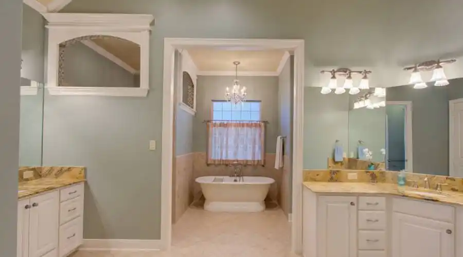 6009 Graemont Boulevard,Tyler,Texas 75703,United States,4 Bedrooms Bedrooms,10 Rooms Rooms,4 BathroomsBathrooms,Residential,Graemont Boulevard,255654