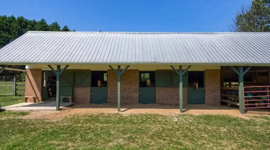 7000 High Meadow Drive,Matthews,North Carolina 28104,United States,4 Bedrooms Bedrooms,12 Rooms Rooms,4 BathroomsBathrooms,Residential,High Meadow,256522