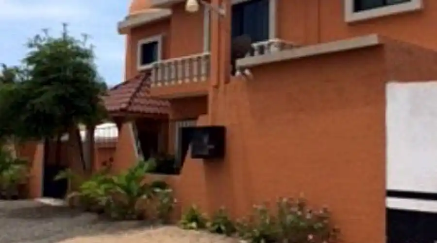 Playa Arroyo Seco,48980,Mexico,5 Bedrooms Bedrooms,3 BathroomsBathrooms,Residential,260772