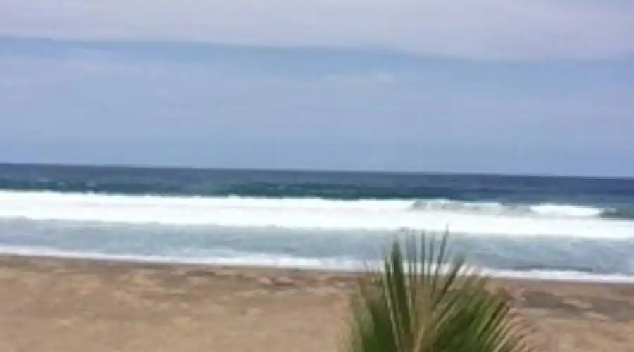 Playa Arroyo Seco,48980,Mexico,5 Bedrooms Bedrooms,3 BathroomsBathrooms,Residential,260772