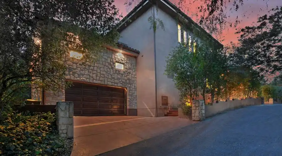 4709 Caritina Dr,Tarzana,California 91356,United States,5 Bedrooms Bedrooms,6 BathroomsBathrooms,Residential,Caritina Dr,262671