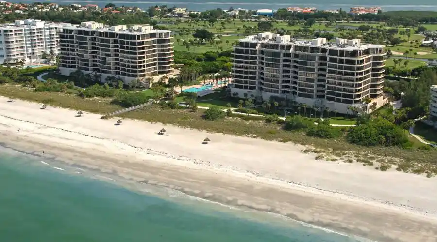 435 L'Ambiance Drive #207,Longboat Key,Florida 34228,United States,3 Bedrooms Bedrooms,5 Rooms Rooms,4 BathroomsBathrooms,Residential,L'Ambiance,L'Ambiance Drive #207,2,263718