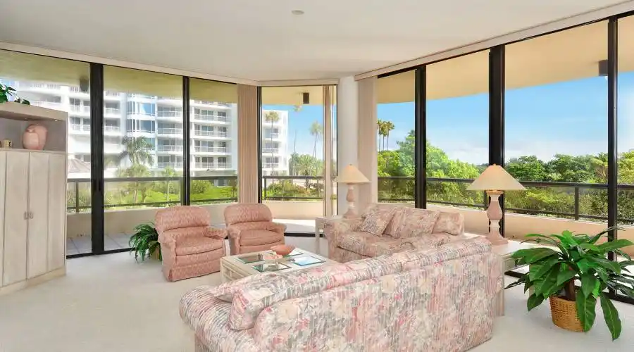 435 L'Ambiance Drive #207,Longboat Key,Florida 34228,United States,3 Bedrooms Bedrooms,5 Rooms Rooms,4 BathroomsBathrooms,Residential,L'Ambiance,L'Ambiance Drive #207,2,263718