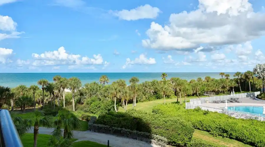 435 L'Ambiance Drive #207,Longboat Key,Florida 34228,United States,3 Bedrooms Bedrooms,5 Rooms Rooms,4 BathroomsBathrooms,Residential,L'Ambiance,L'Ambiance Drive #207,2,263718