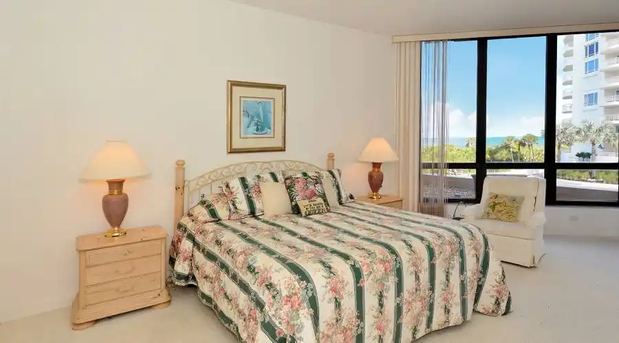 435 L'Ambiance Drive #207,Longboat Key,Florida 34228,United States,3 Bedrooms Bedrooms,5 Rooms Rooms,4 BathroomsBathrooms,Residential,L'Ambiance,L'Ambiance Drive #207,2,263718