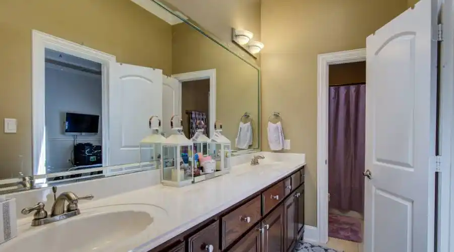 2015 Dressage Lane,Tyler,Texas 75703,United States,5 Bedrooms Bedrooms,10 Rooms Rooms,4 BathroomsBathrooms,Residential,Dressage Lane,264465