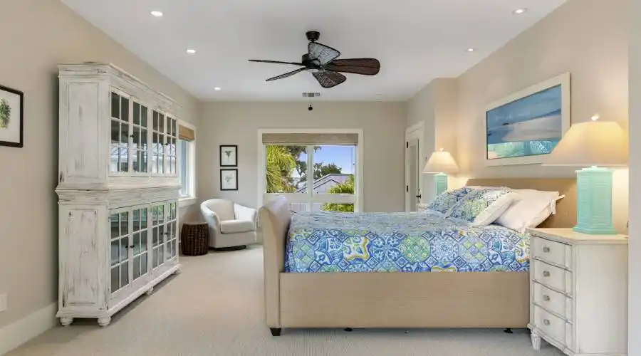 7925 S Tropical Trail,Merritt Island,Florida 32952,United States,5 Bedrooms Bedrooms,27 Rooms Rooms,6 BathroomsBathrooms,Residential,S Tropical Trail,265131
