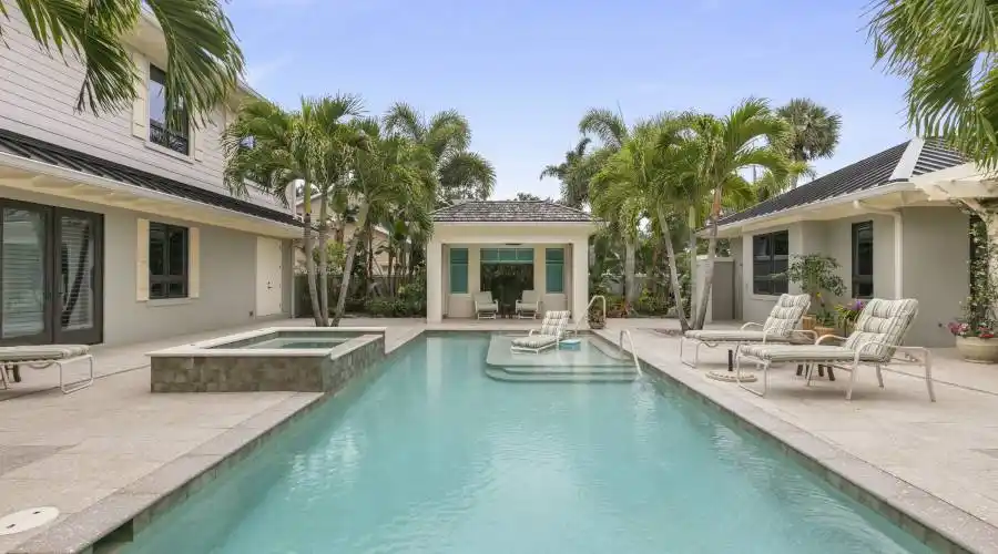 7925 S Tropical Trail,Merritt Island,Florida 32952,United States,5 Bedrooms Bedrooms,27 Rooms Rooms,6 BathroomsBathrooms,Residential,S Tropical Trail,265131