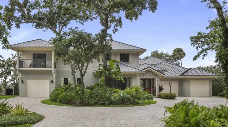 7925 S Tropical Trail,Merritt Island,Florida 32952,United States,5 Bedrooms Bedrooms,27 Rooms Rooms,6 BathroomsBathrooms,Residential,S Tropical Trail,265131