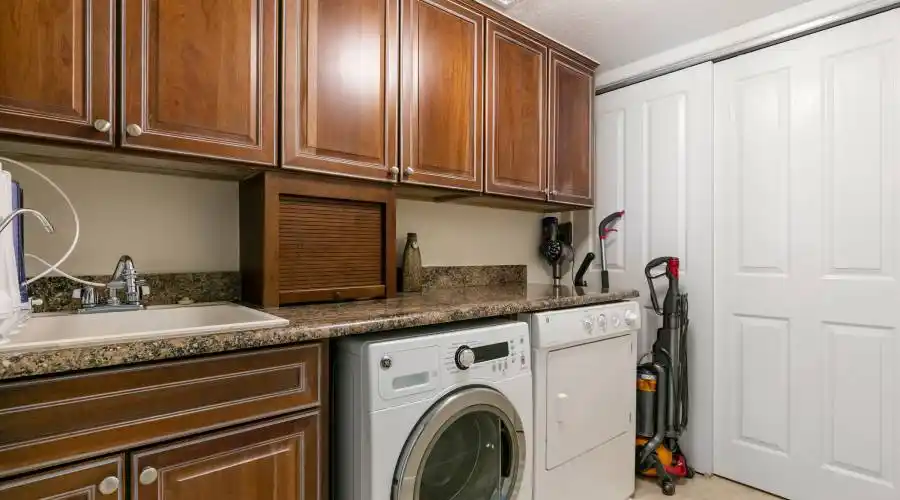1515 N Hwy A1A #201,Indialantic,Florida 32903,United States,3 Bedrooms Bedrooms,12 Rooms Rooms,3 BathroomsBathrooms,Condo,The Claridge,N Hwy A1A,2,265133