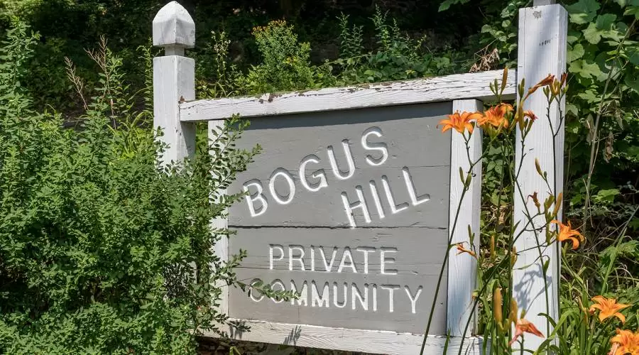 Bogus Hill Sign