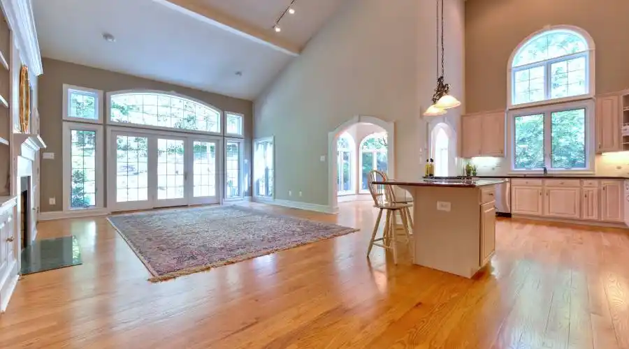 2450 Ballybunion Road,Center Valley,Pennsylvania 18034,United States,5 Bedrooms Bedrooms,21 Rooms Rooms,5 BathroomsBathrooms,Residential,Ballybunion,268036
