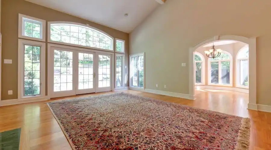 2450 Ballybunion Road,Center Valley,Pennsylvania 18034,United States,5 Bedrooms Bedrooms,21 Rooms Rooms,5 BathroomsBathrooms,Residential,Ballybunion,268036