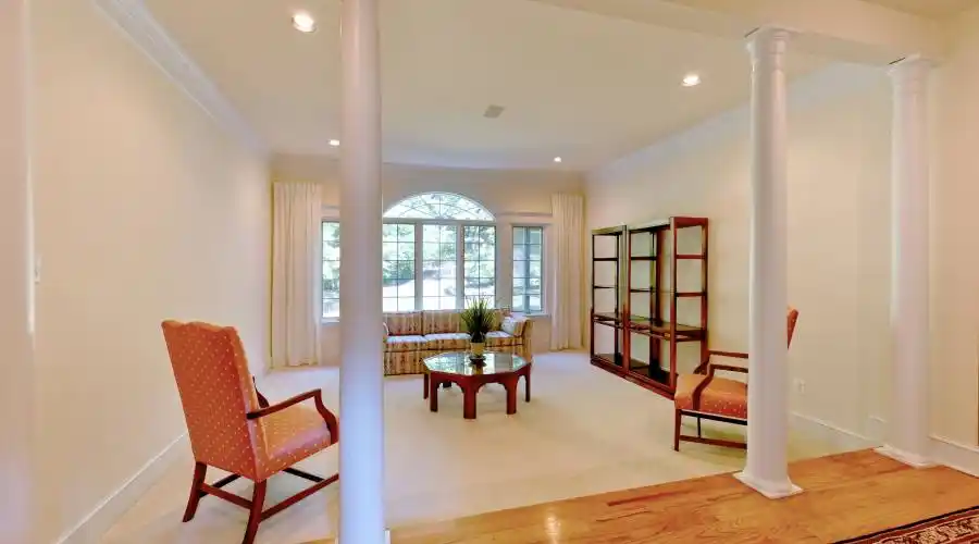 2450 Ballybunion Road,Center Valley,Pennsylvania 18034,United States,5 Bedrooms Bedrooms,21 Rooms Rooms,5 BathroomsBathrooms,Residential,Ballybunion,268036