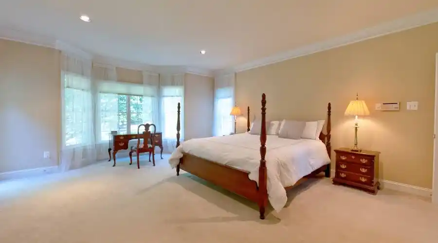 2450 Ballybunion Road,Center Valley,Pennsylvania 18034,United States,5 Bedrooms Bedrooms,21 Rooms Rooms,5 BathroomsBathrooms,Residential,Ballybunion,268036